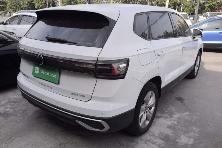 Used Volkswagen Tharu 2023 300TSI Two-Wheel-Drive Crescent Edition
