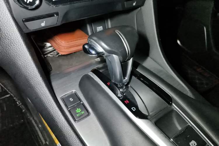 Used Honda Avancier 2017 240TURBO Two-Wheel Drive Premium Edition
