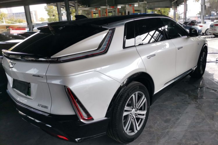 Used Cadillac LYRIQ 2022 Four-Wheel-Drive High-Performance Deluxe Edition Rear Right 45 Deg