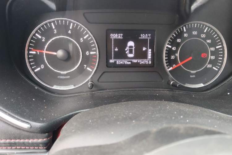 Used Dongfeng Fengon 500 2021 1.5L Manual Enjoyment Model Odometer Close Up