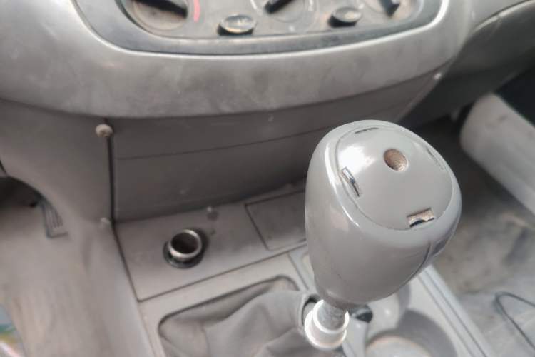 Used Jinbei Hiace 2014 2.0L 5th Generation Kuaiyunwang Business Version 4G19