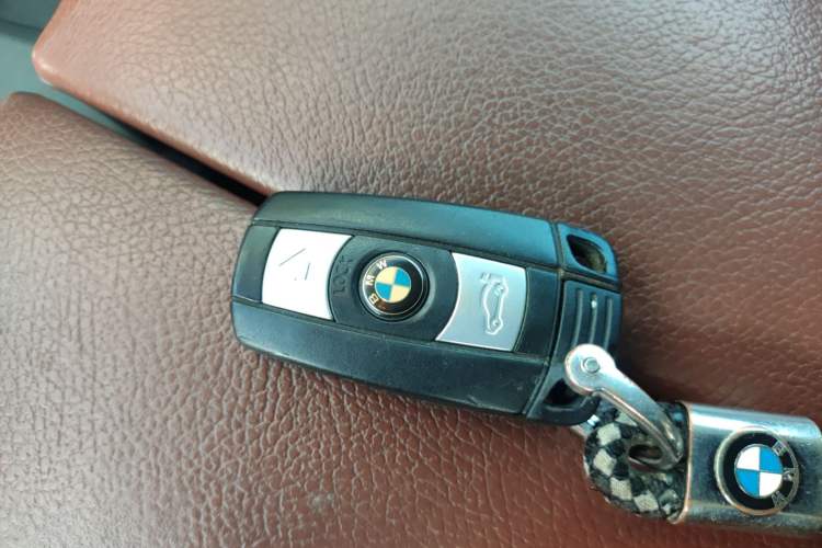 Used BMW X5 2011 xDrive35i Leading Model
