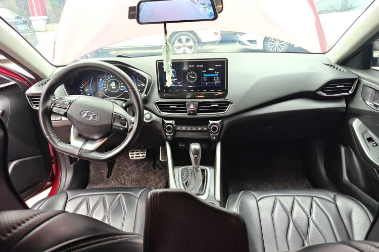 Used Hyundai Lafesta 2019 280TGDi Sport Edition China V Standard Center Console