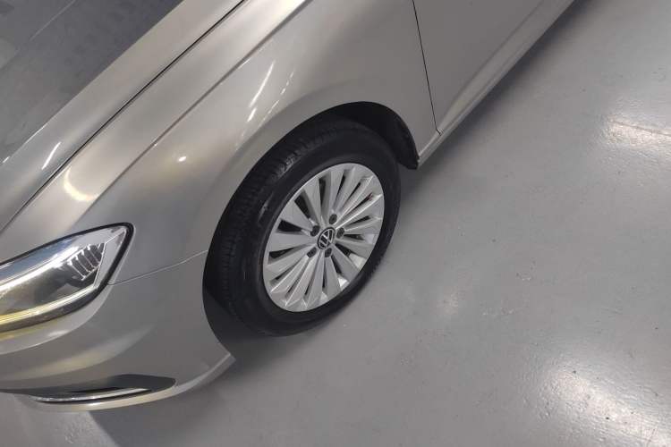 Used Volkswagen Lavida 2021 1.5L Automatic Comfort Edition Left Front Wheel Hub