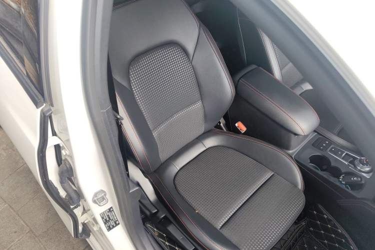 Used Ford Focus 2021 Sedan EcoBoost 180 Automatic ST Line