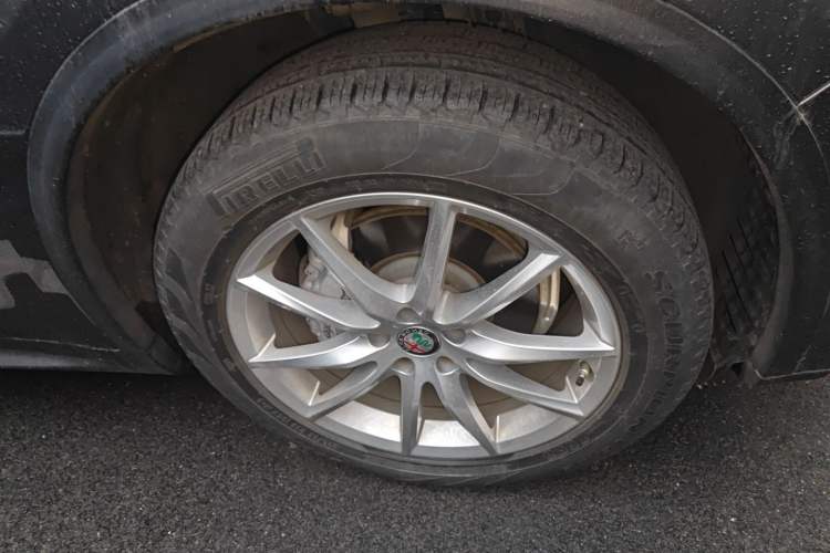 Used Alfa Romeo Stelvio 2017 2.0T 280HP Luxury Edition