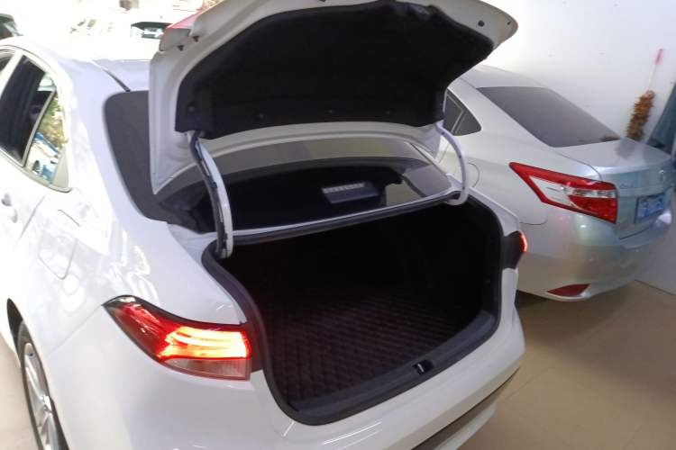 Used Toyota Levin 2022 Dual-Engine 1.8H E-CVT Luxury Edition
