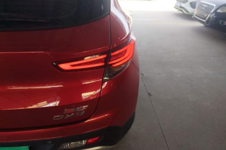 Used Soueast DX3 2018 1.5T SRG Manual Luxury Model Exterior 3