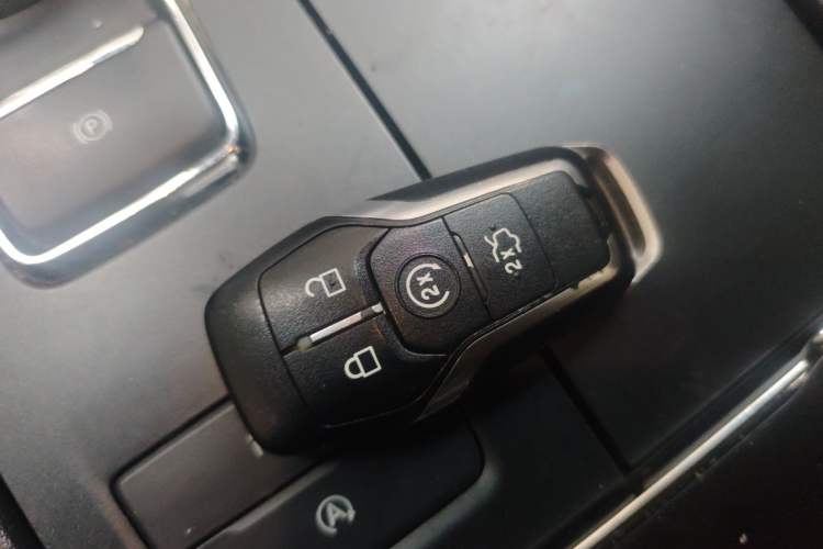 Used Ford Taurus 2016 EcoBoost 180 Luxury Model
