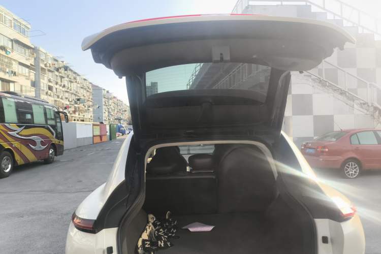 Used IM LS7 2024 100kWh Max Lux Rear-Drive Version Trunk