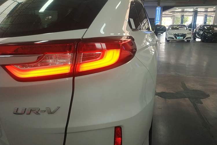 Used Honda UR-V 2017 370TURBO 2WD Prestige Edition China V