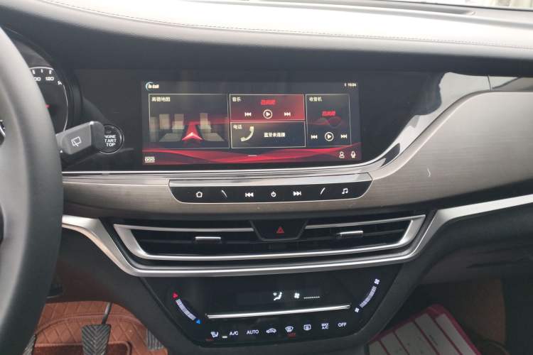 Used CHANGAN CS35PLUS 2021 Honor Million Edition 1.6L Manual Luxury Model Audio And AC Panel