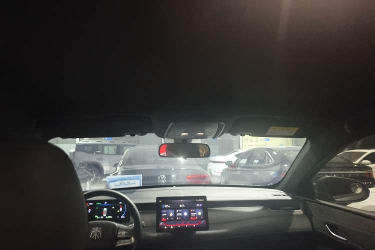 Used BYD Qin PLUS 2025 DM-i Smart Drive 55KM Leading Model