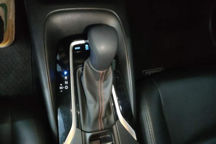 Used Toyota Corolla 2022 1.2T S-CVT Pioneer PLUS Edition Gear Lever