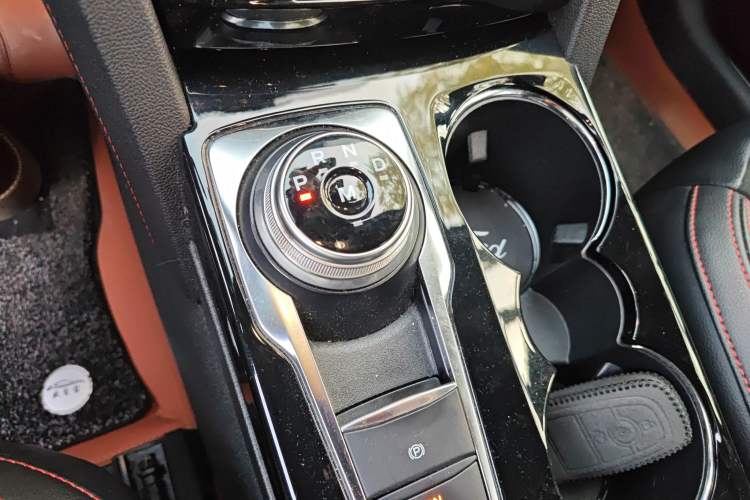 Used Ford Escape 2020 EcoBoost 245 Four-Wheel Drive ST-LINE Deluxe Edition