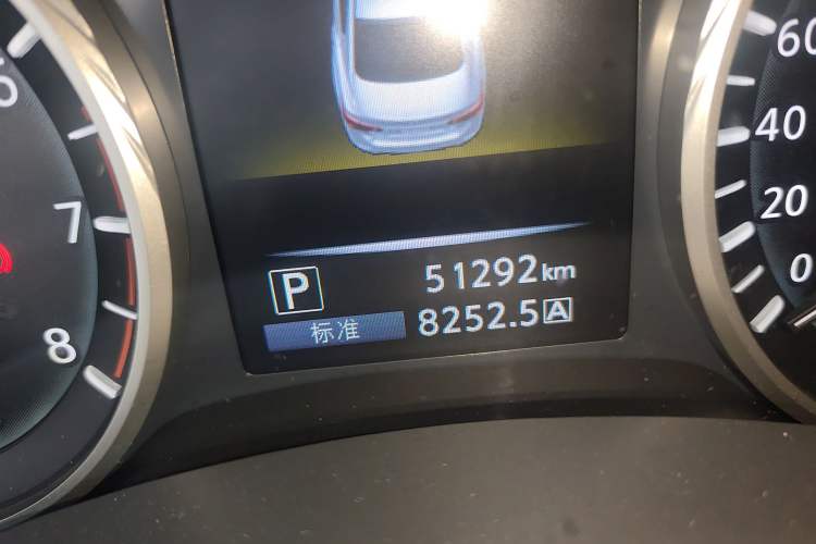 Used Infiniti Q50L 2018 2.0T Comfort Edition China VI Standard
