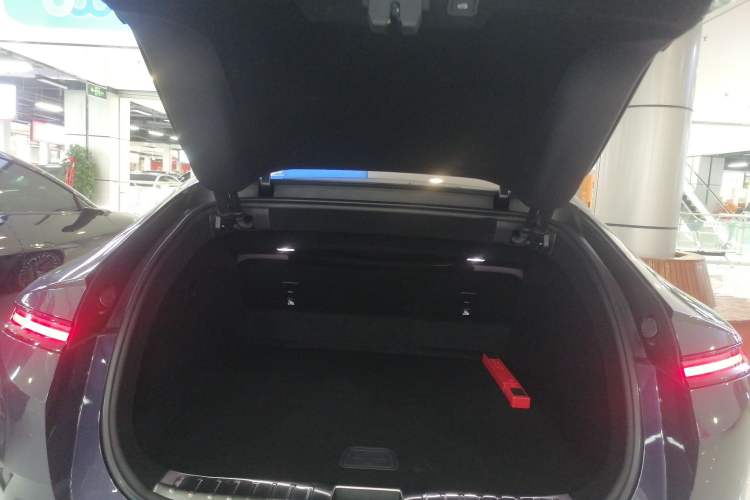 Used Avatr 12 2025 Ultra Extended-Range Edition