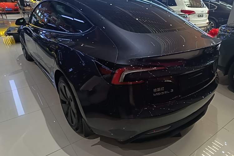 Used Tesla Model 3 2023 Rear-Wheel-Drive Version