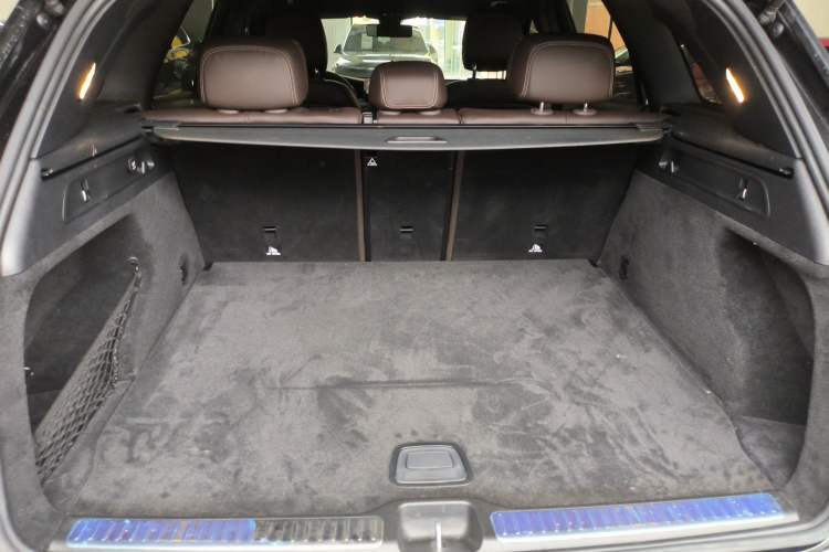 Used Mercedes-Benz GLC 2022 Refreshed GLC 260 L 4MATIC Dynamic Edition
