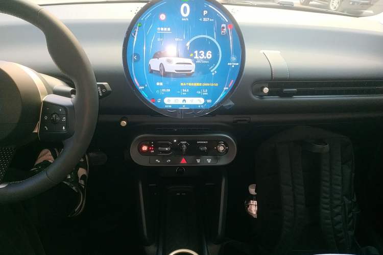 Used MINI Electric MINI COOPER 2025 Model Facelift 466km COOPER E Classic Style
