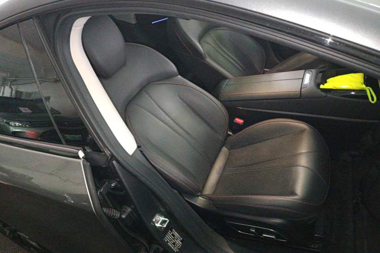 Used XPeng P7 2022 625E Right Front Seat