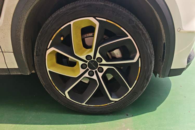 Used Lynk & Co 05 2020 2.0TD Two-Wheel Drive Shine Halo
