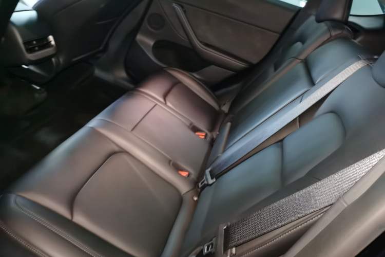 Used Tesla Model Y 2022 Rear-Wheel-Drive Version
