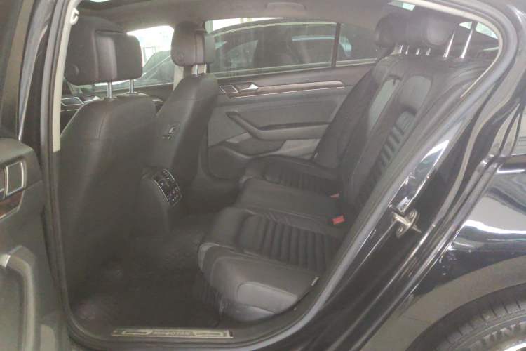 Used Volkswagen Magotan 2019 330TSI DSG Luxury Model China V Standard