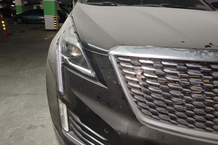 Used Cadillac XT5 2022 2.0T Two-Wheel Drive Luxury Version