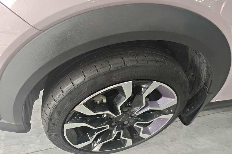 Used Lynk & Co 06 EM-P 2022 PHEV 84 km Range Pro Version
