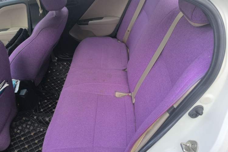 Used Honda City 2015 1.5L CVT Comfort Version Interior 4