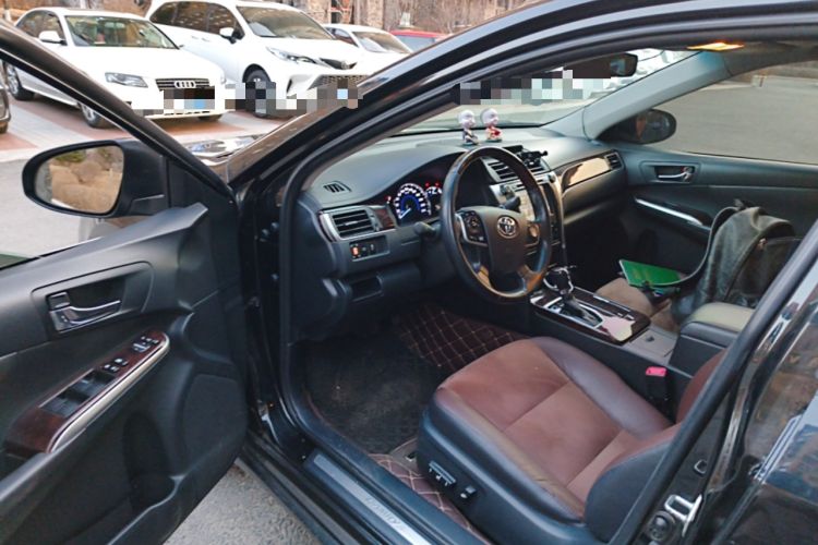 Used Toyota Camry 2016 2.5G 10th Anniversary Deluxe Navigation Edition Driver Seat