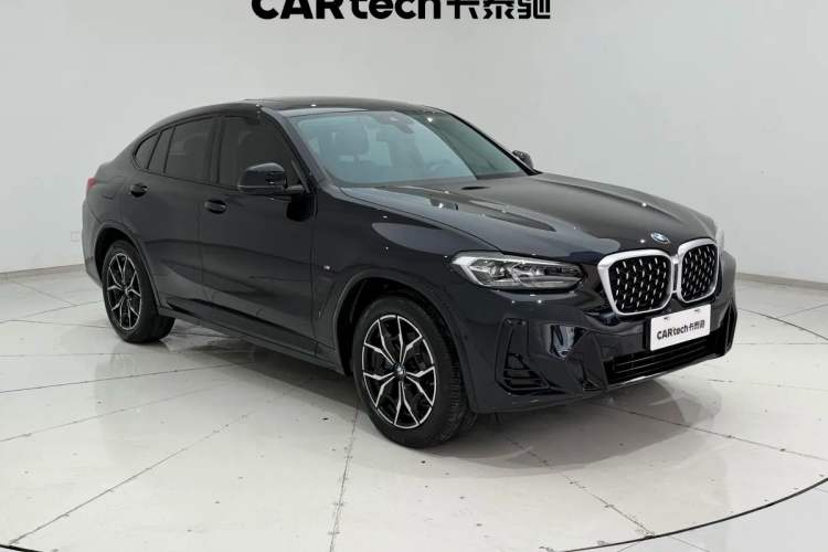 Used BMW X4 2022 xDrive 25i M Sport Package Right Front Seat