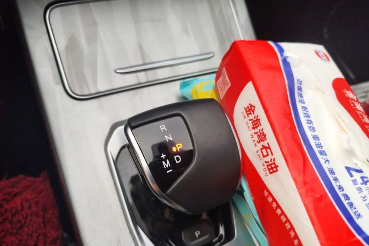 Used JETOUR X70 PLUS 2024 1.6T DCT Luxury Edition 7-Seater
