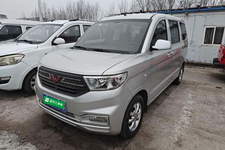 Used Wuling Hongguang V 2022 1.5L Enjoy Edition Electric-Powered LAR