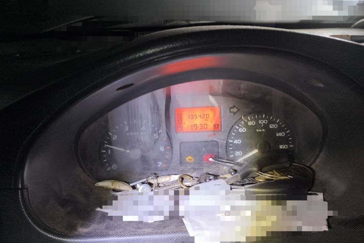 Used Wuling Rongguang 2011 1.2L Base Version
