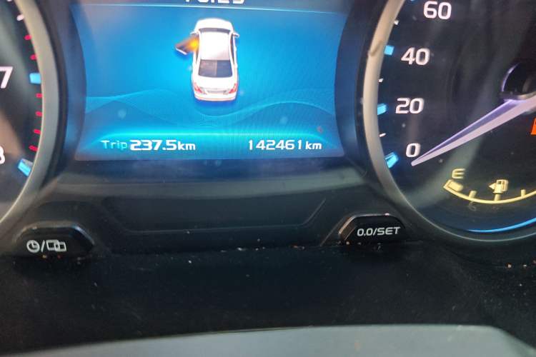 Used Geely Auto Emgrand 2017 Sedan Million Edition 1.5L Manual - Upward Version
