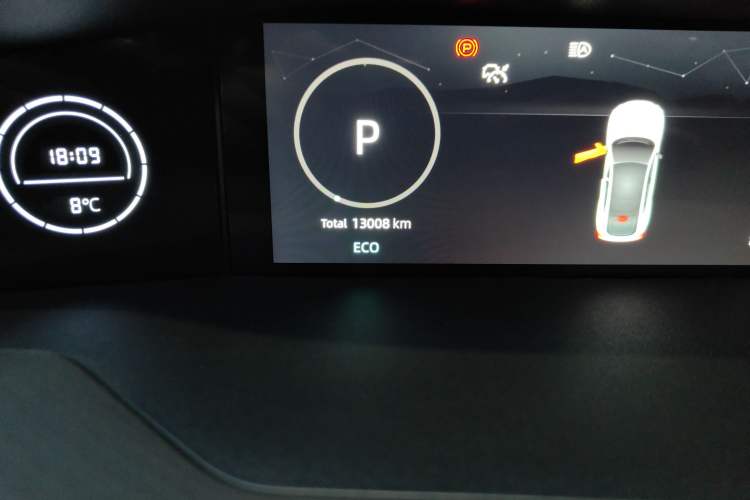 Used CHANGAN UNI-V 2024 2.0T Classic Sport Edition