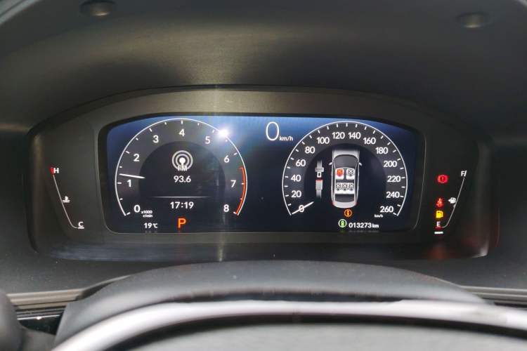 Used Honda Civic 2022 240TURBO CVT Dynamic Edition Instrument Cluster