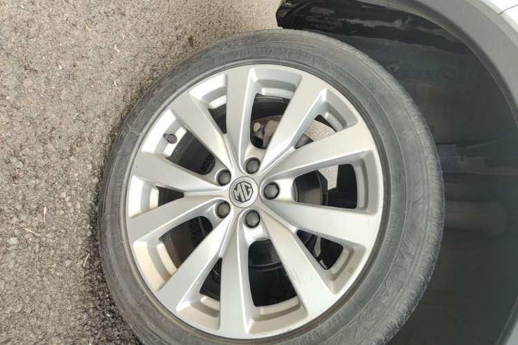 Used MG ZS 2017 1.5L Automatic Luxury Edition
