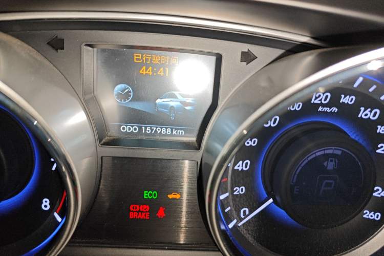 Used Hyundai Sonata 2013 2.4L Automatic Luxury Version China IV Standard
