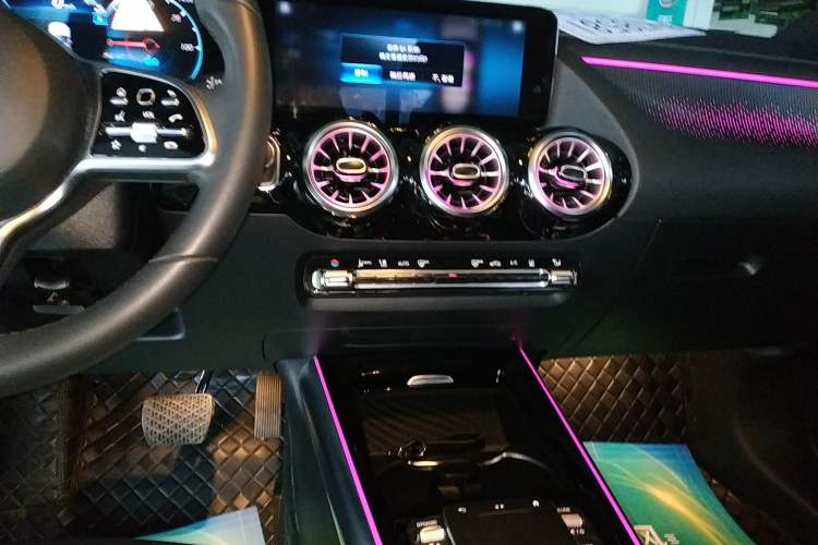 Used Mercedes-Benz EQA 2023 EQA 260
