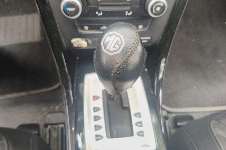 Used MG 6 2010 Hatchback 1.8L Automatic New Year Edition
