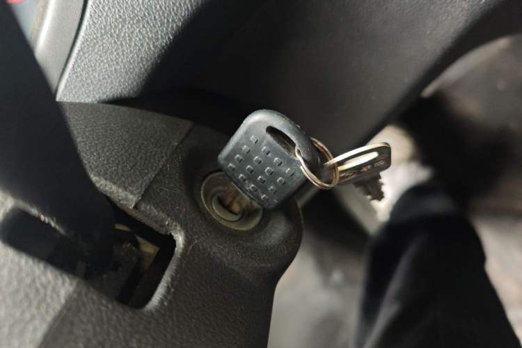 Used CHANGAN KAICHENG Ruixing EM60 
