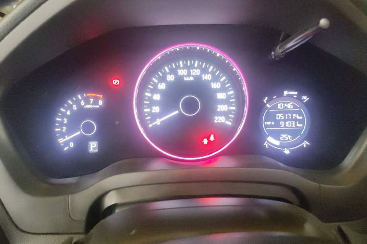 Used Honda Vezel 2017 1.8L CVT Front-Wheel Drive Pioneer Edition