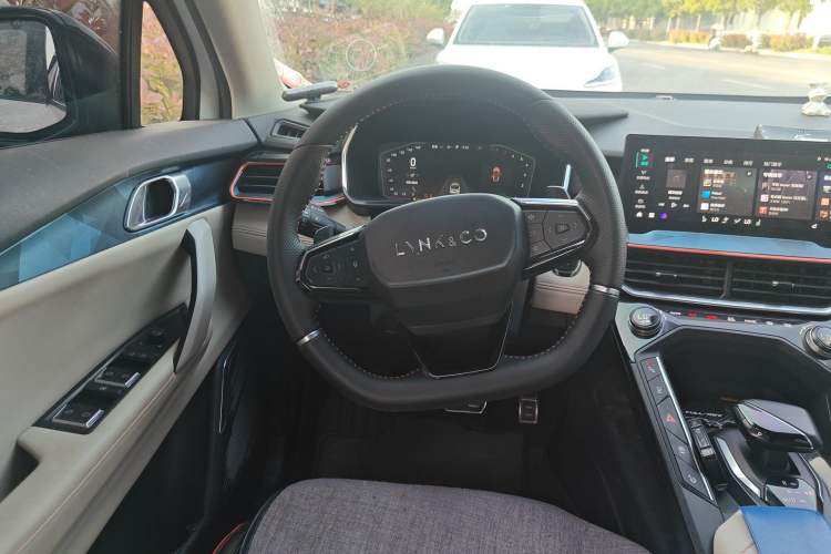 Used Lynk & Co 06 2020 1.5T YAO Halo
