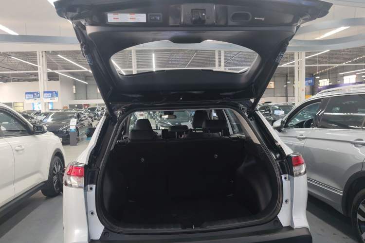 Used Toyota FRONTLANDER 2022 2.0L CVT Luxury PLUS Edition
