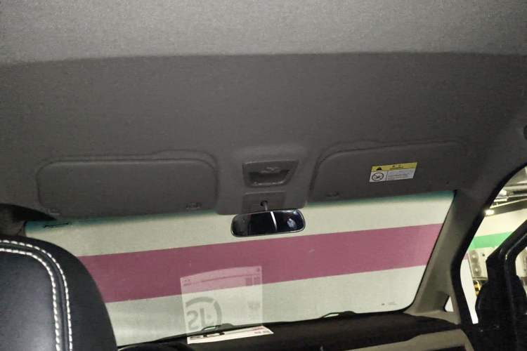 Used Wuling Zhengcheng 2021 1.5T Manual Luxury Version Headliner