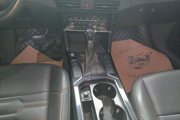 Used Volkswagen Passat 2020 330TSI Elite Edition China VI
