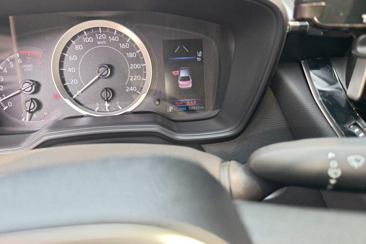 Used Toyota Levin 2021 185T CVT Sport Edition Odometer Close Up